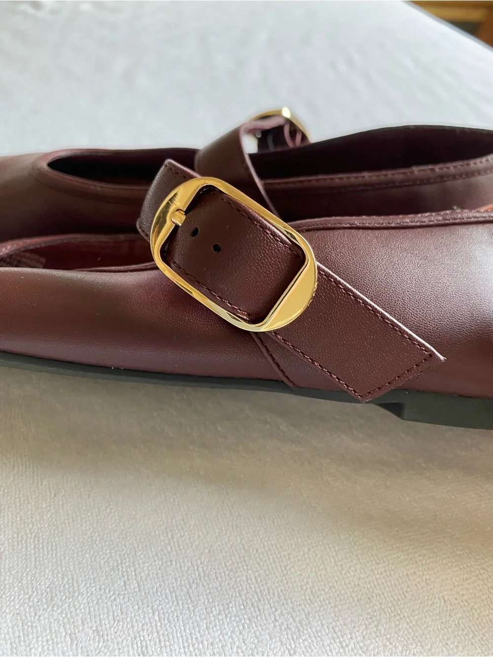 Old Navy Mary Jane Ballet Flats Clove Red Burgundy NWOT Fall Work Casual 7.5
